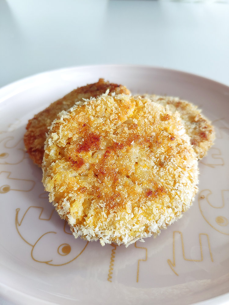 Polpeti iz ovsenih kosmičev, korenčka in parmezana